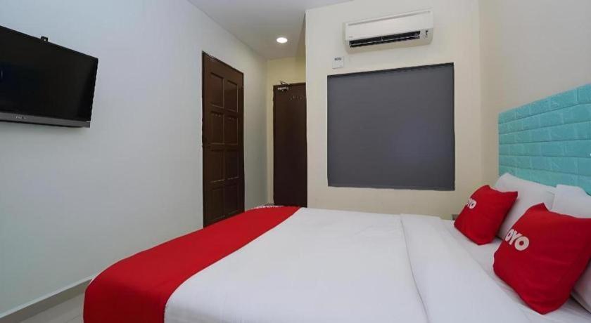Hotel Oyo 89717 Budget Star 2*