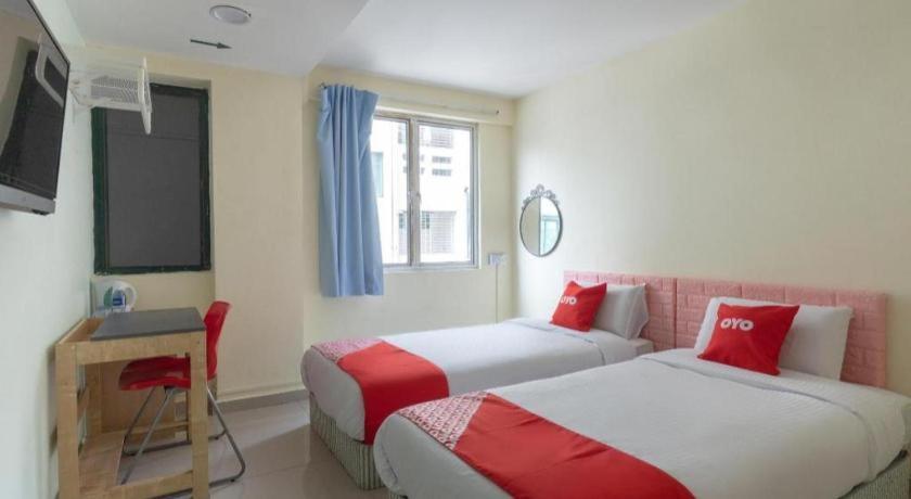 Oyo 89717 Budget Star Hotel