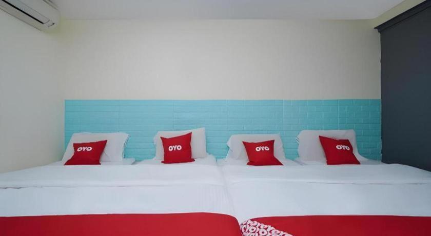 Oyo 89717 Budget Star 2*